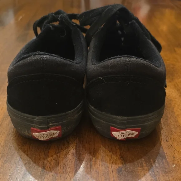 Vans Old Skool Black Sneakers Classic Skate Shoe 7.5 - Picture 4 of 8